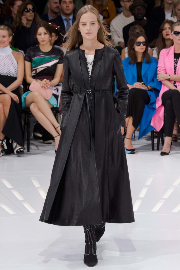 christian-dior-ss15-grace-cain-6